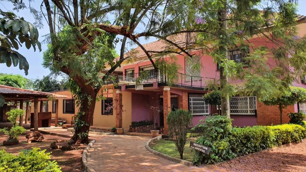 Arise Africa Christian Guesthouse Jinja Exterior photo